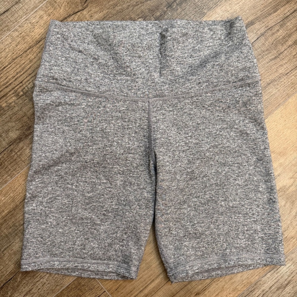 Aerie Chill Play Move Heathered Grey Biker Short High Waisted Women M Activewear